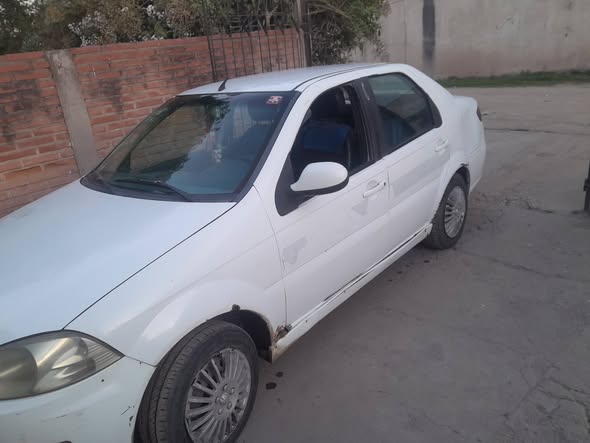 Fiat Siena 2015