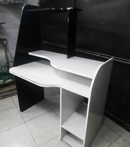 Vendo escritorio para pc