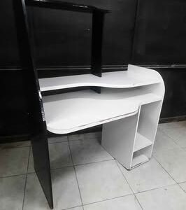 Vendo escritorio para pc