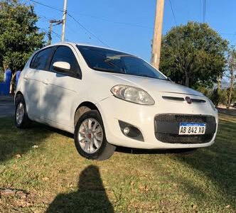 FIAT PALIO 2017 ATTRACTIVE