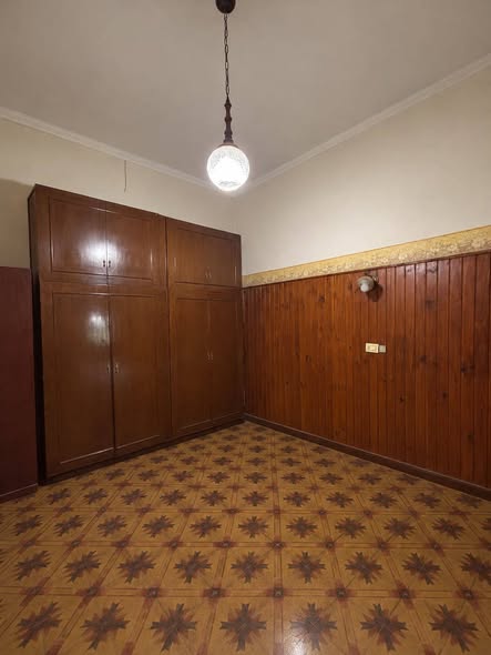 Hermosa y amplia CASA A LA VENTA AV. REPUBLICA DEL LIBANO 1863.