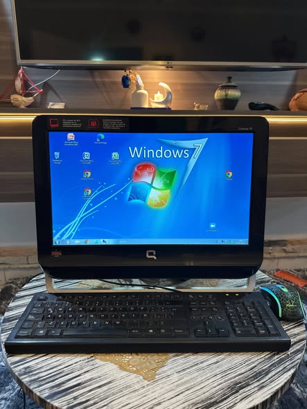 computadora COMPAQ 2 en 1